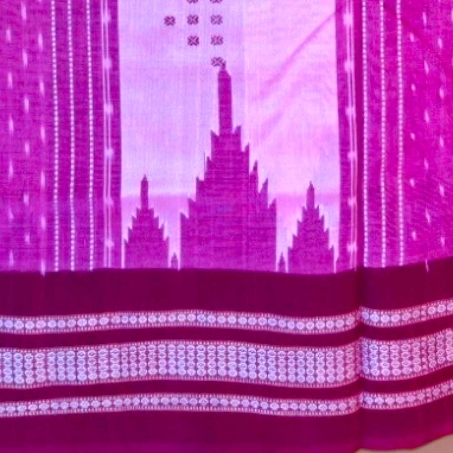 TSC Suta Bapta Saree in Pink and Maroon with Temple | Floral Motifs