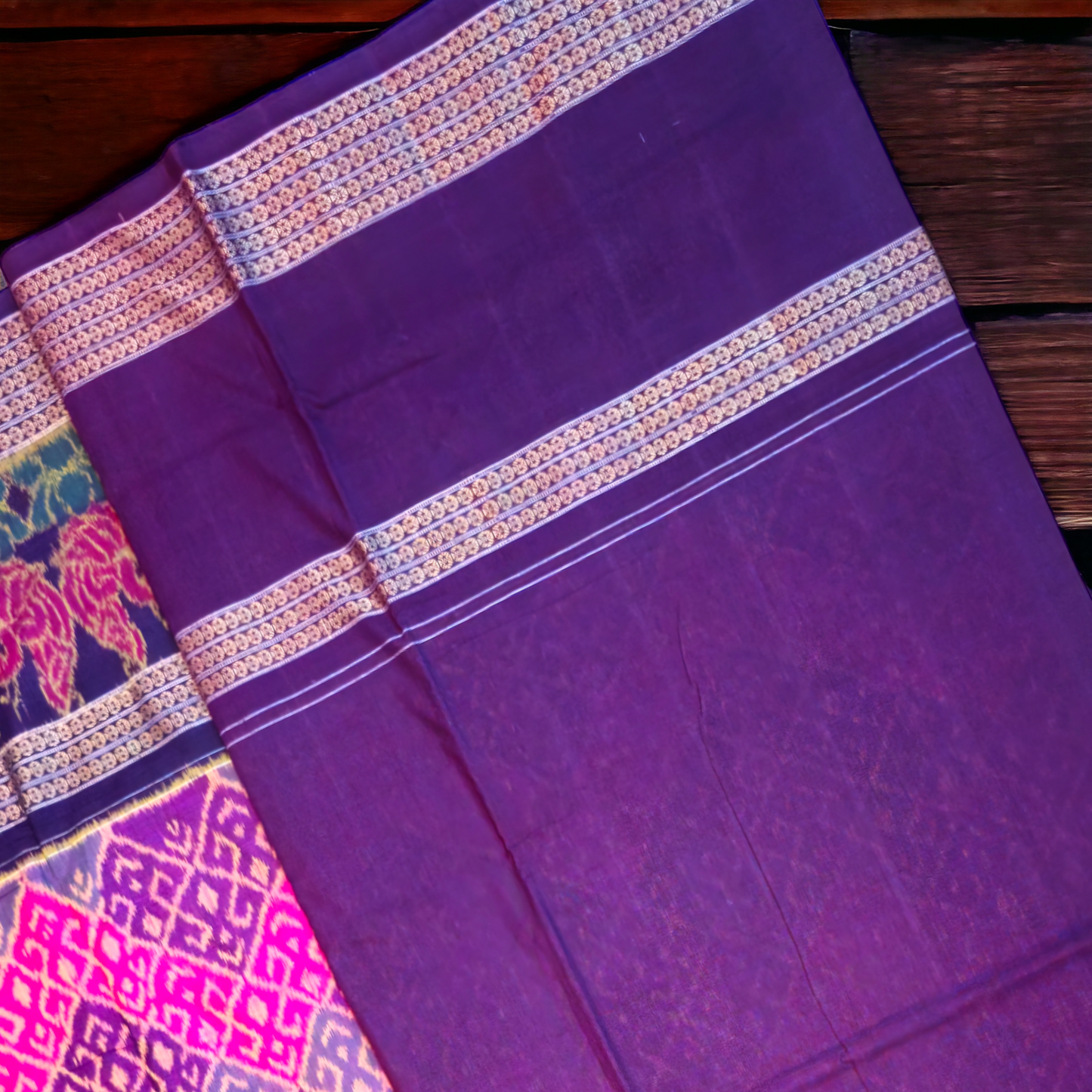 TSC Cotton Sarees with Diamond Motifs | Golden Threaded Floral Embellishments