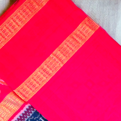 TSC Cotton Saree in Dark Green | Red with Golden Fish Motif Border | Sparrow Motif